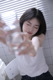 少妇被爽到高潮喷水久久